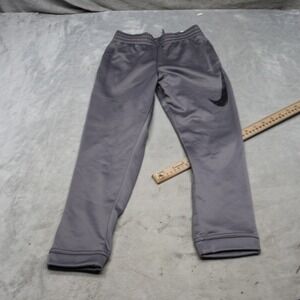 Nike Sweatpants Boys Small Gray Therma-Fit Joggers Basketball $45 24x22 NEW